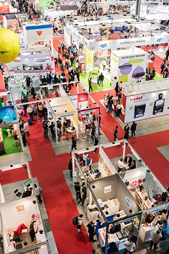 Events & exhibitions logistics with end-to-end support for flawless setups in Delhi.